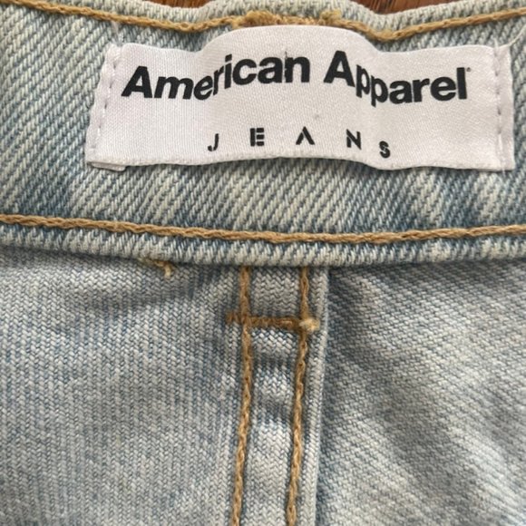 American Apparel jean shorts - Picture 3 of 4
